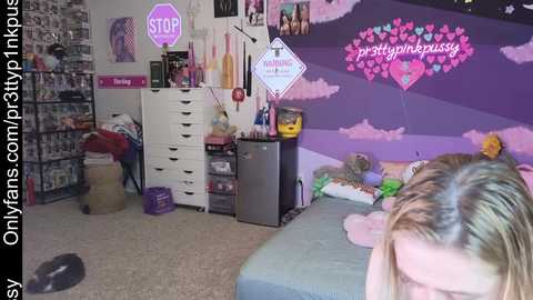 pr3ttyp1nkpussy @ chaturbate on 20240925