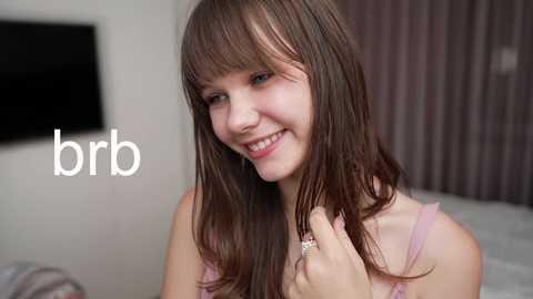 little_lolla18 @ chaturbate on 20240927