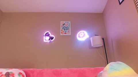 khloeexoxo @ chaturbate on 20240928