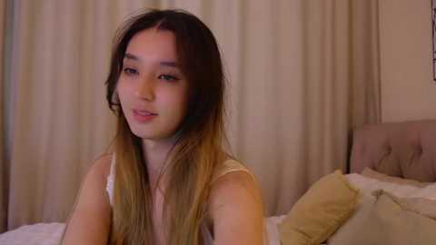 sarasuo @ chaturbate on 20240928