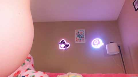 khloeexoxo @ chaturbate on 20240929