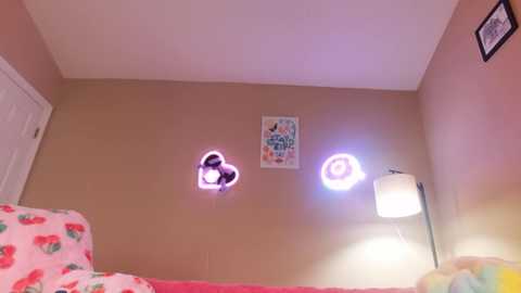 khloeexoxo @ chaturbate on 20240930