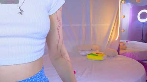 alisia_spinnet @ chaturbate on 20241001