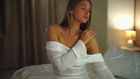 villanelle_l @ chaturbate on 20241001