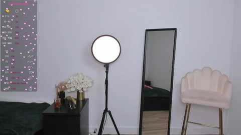 chloe_bianca18 @ chaturbate on 20241002