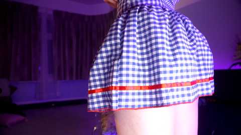 littlee33 @ chaturbate on 20241002