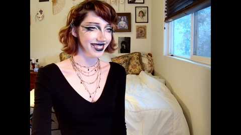 elslove @ chaturbate on 20241003