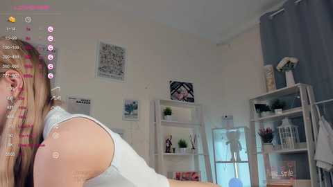 _magic_smile_ @ chaturbate on 20241005