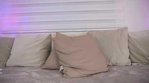 ariadna5 @ chaturbate on 20241005