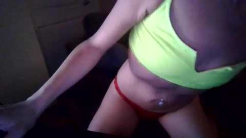 petite_treat_