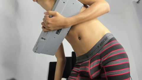 marcoalexlatino @ chaturbate on 20241009