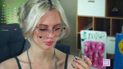 audreycarvin @ chaturbate on 20241011