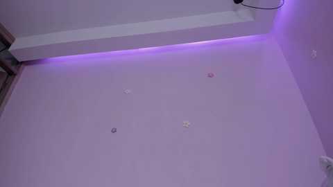 bella_adams_ @ chaturbate on 20241011