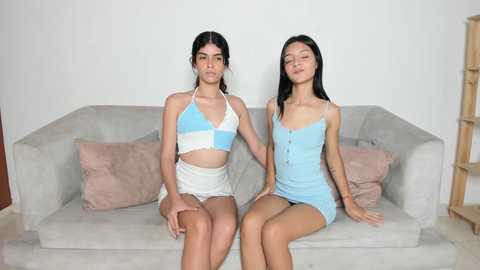littlesexualworld @ chaturbate on 20241011