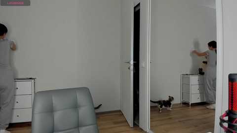 xxx_leila @ chaturbate on 20241011