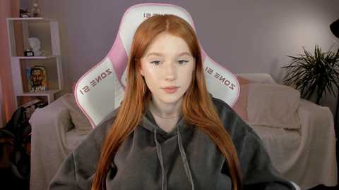 leahsthetics @ chaturbate on 20241012