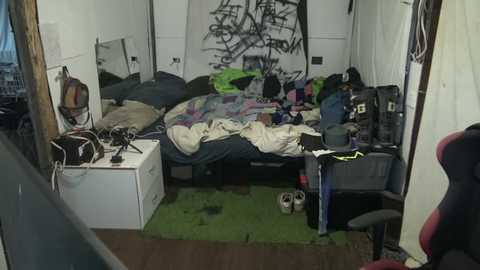 nezzey @ chaturbate on 20241012