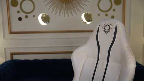 bright_diamonds_054 @ chaturbate on 20241013