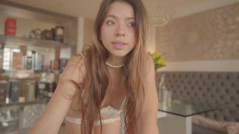 emma_lu1 @ chaturbate on 20241013