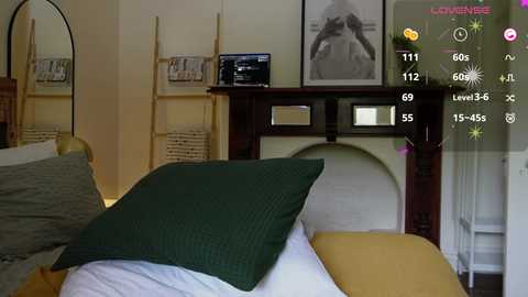 bellebabyboo @ chaturbate on 20241014