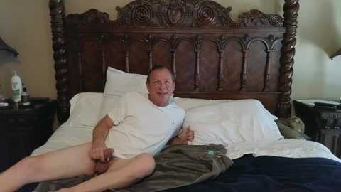 brookesawyer @ chaturbate on 20241015