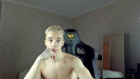 mason_warhol @ chaturbate on 20241015