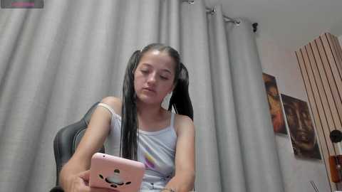 annie_cute18 @ chaturbate on 20241016