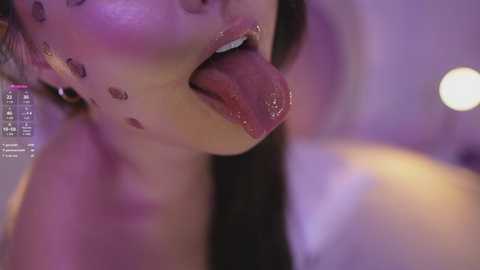 danii_xoxo @ chaturbate on 20241016