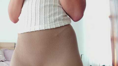grettabenett_ @ chaturbate on 20241016