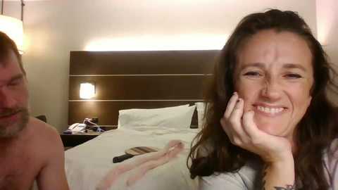 boredw3thous3wif3 @ chaturbate on 20241017