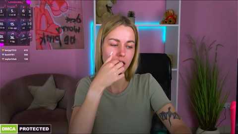 nora_beauty @ chaturbate on 20241017