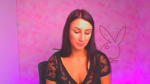 _emma_lay