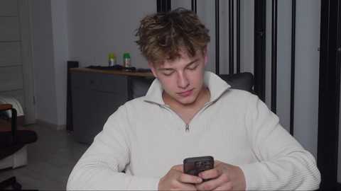 lukedesirable @ chaturbate on 20241018