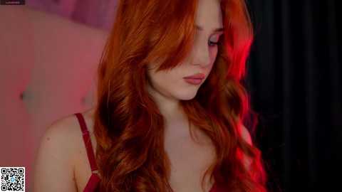 miamoreira @ chaturbate on 20241019