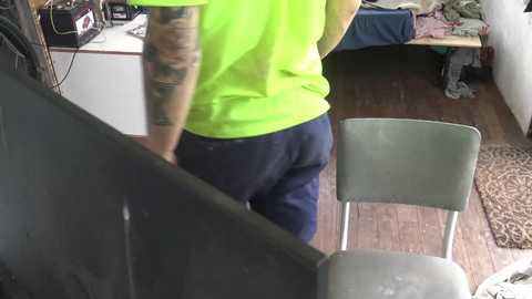 nezzey @ chaturbate on 20241019