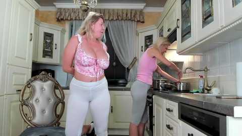 tunderose @ chaturbate on 20241019