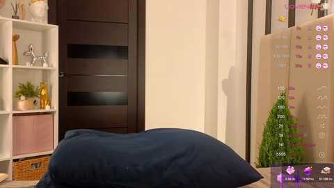 bootytrisha @ chaturbate on 20241020