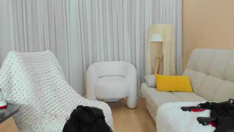 linapearl @ chaturbate on 20241020