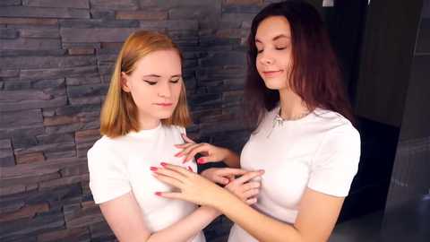 whitneyherrin @ chaturbate on 20241020