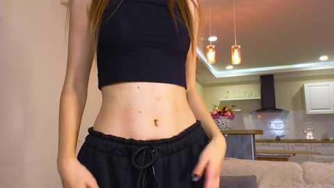 annisdwight @ chaturbate on 20241021