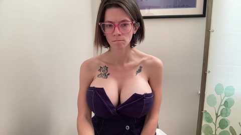 naomi_reah @ chaturbate on 20241021