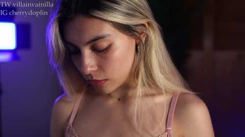 vanilla_velvet @ chaturbate on 20241022