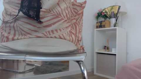 julianejae @ chaturbate on 20241023