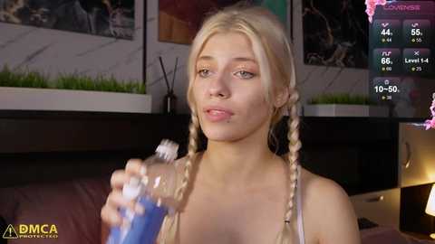 victoriabeverly @ chaturbate on 20241025