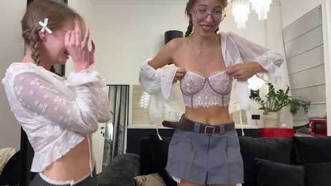 elli_harmon @ chaturbate on 20241026