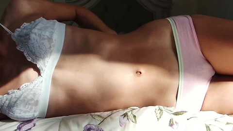 littlegreekflower @ chaturbate on 20241027