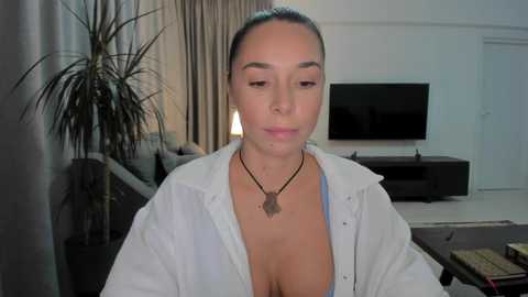 sensualbettty @ chaturbate on 20241027