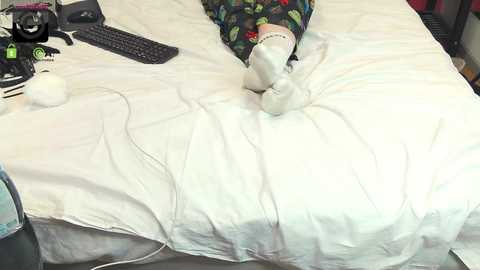 sw33tie_tom @ chaturbate on 20241027