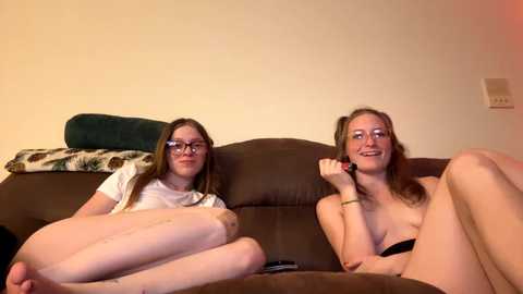 lenity_life @ chaturbate on 20241028