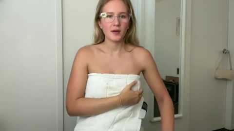 itsssosierra @ chaturbate on 20241029